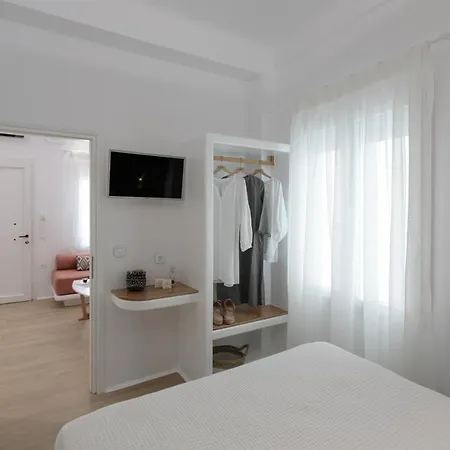 Hora Seaside Apartment