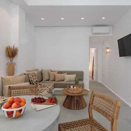 Hora Seaside Apartment *